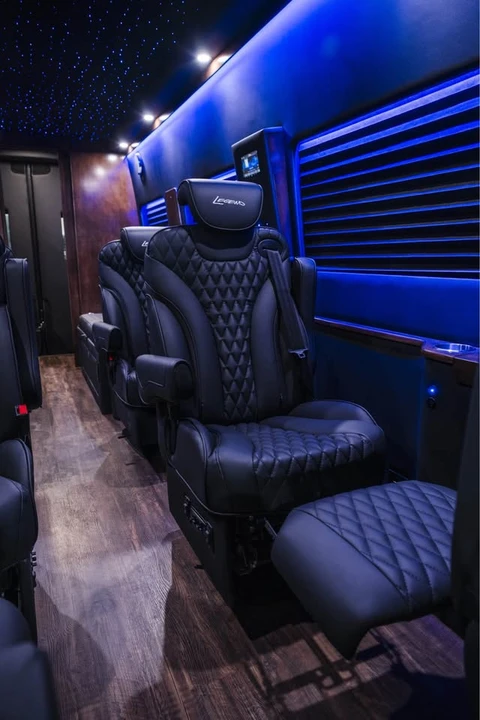 2024 Mercedes-Benz VS30 Sprinter - Image 5 of 18