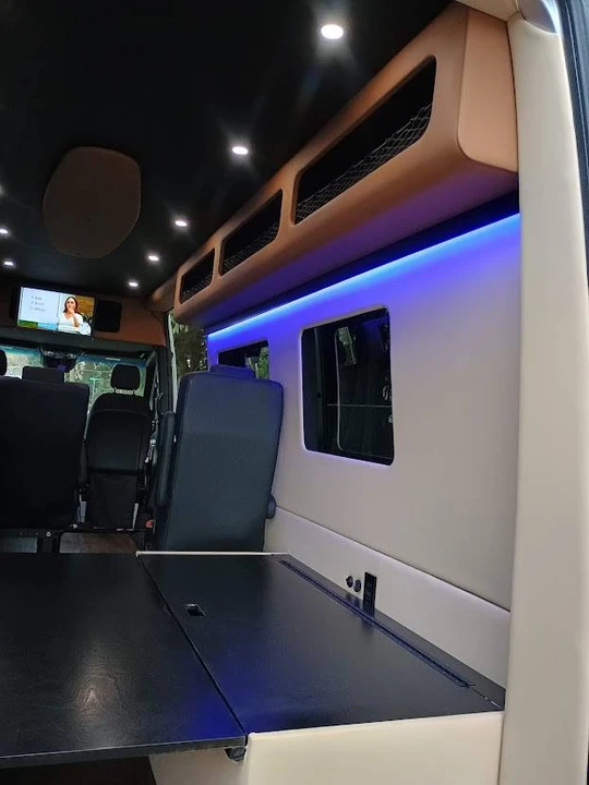 2024 Mercedes-Benz VS30 Sprinter - Image 15 of 22