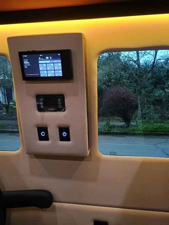 2024 Mercedes-Benz VS30 Sprinter - Image 17 of 22