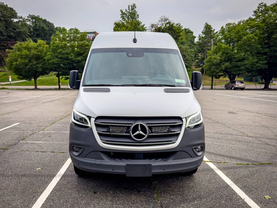 2024 Mercedes-Benz VS30 Sprinter - Image 7 of 24