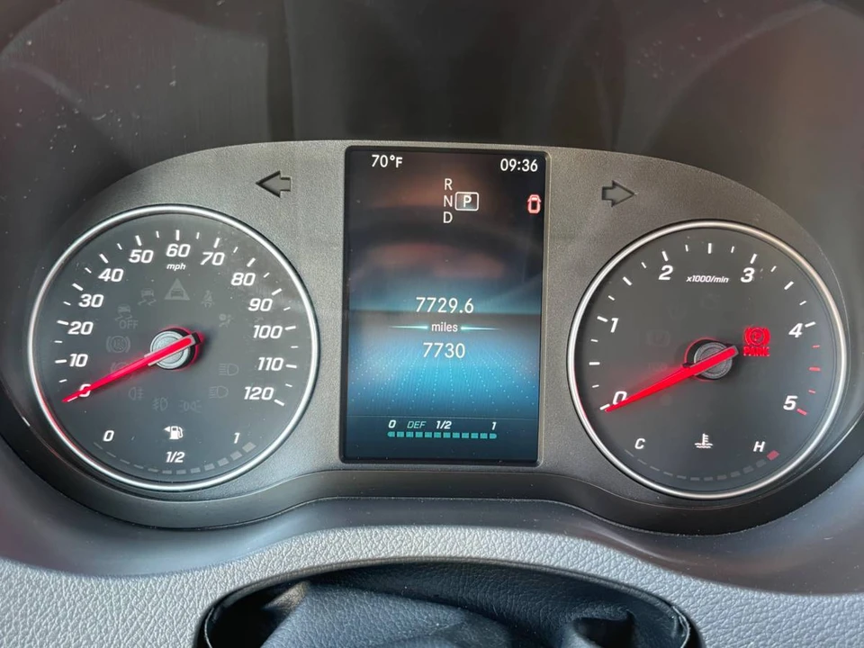2024 Mercedes-Benz VS30 Sprinter - Image 18 of 24