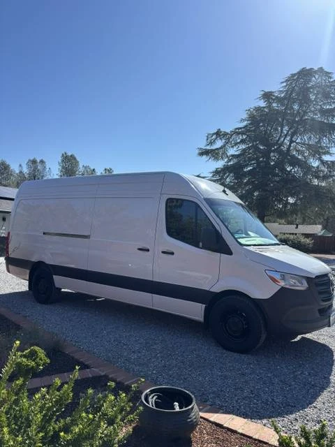 2024 Mercedes-Benz VS30 Sprinter - Image 3 of 23