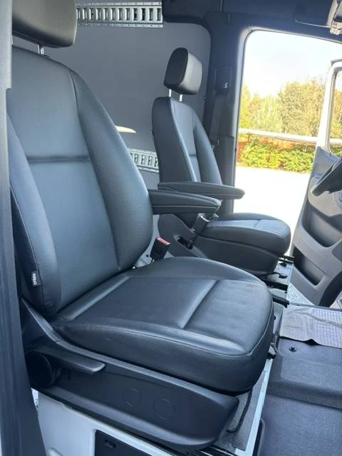 2024 Mercedes-Benz VS30 Sprinter - Image 12 of 23