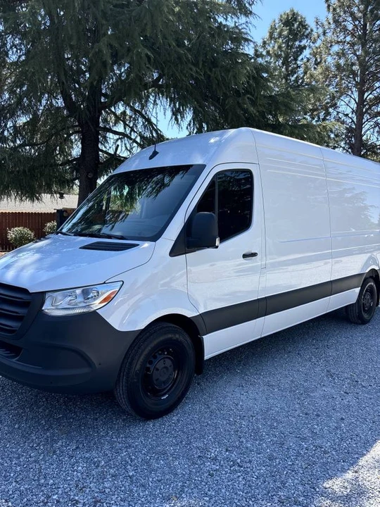 2024 Mercedes-Benz VS30 Sprinter - Image 9 of 23