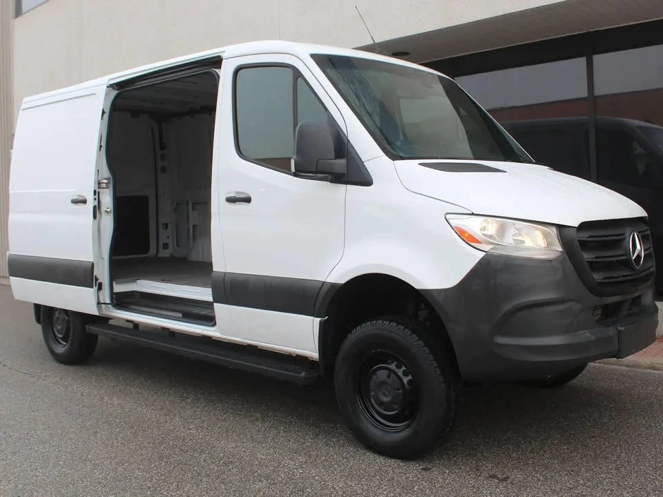 2024 Mercedes-Benz VS30 Sprinter - Image 11 of 20