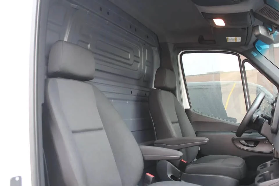 2024 Mercedes-Benz VS30 Sprinter - Image 12 of 20