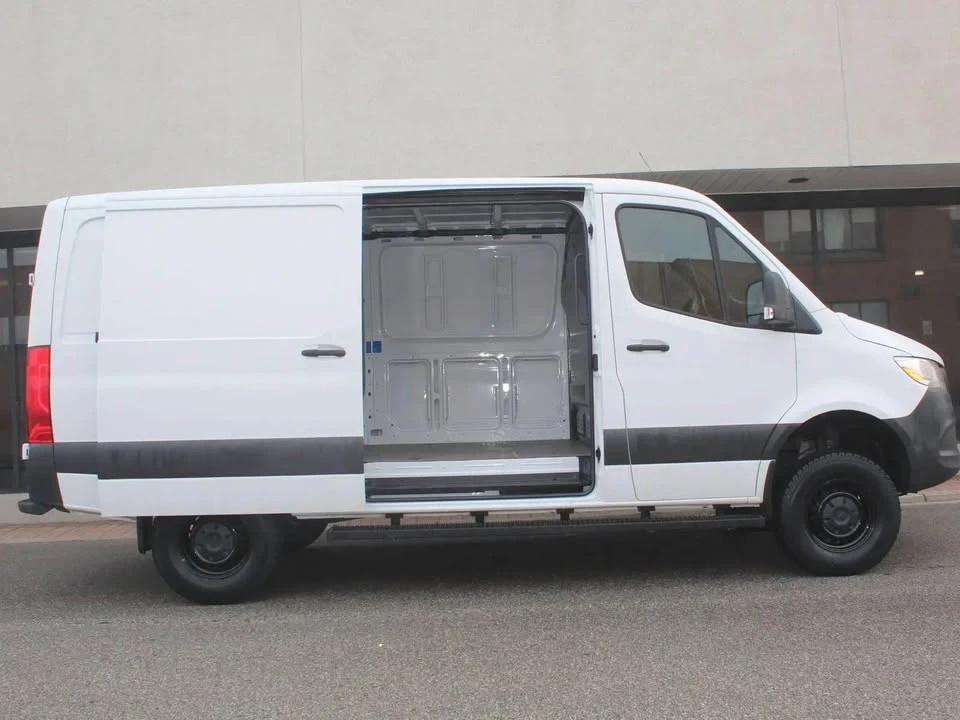 2024 Mercedes-Benz VS30 Sprinter - Image 13 of 20