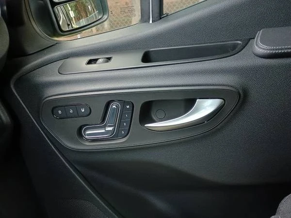 2024 Mercedes-Benz VS30 Sprinter - Image 18 of 19