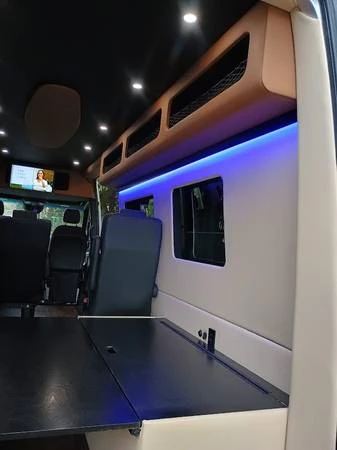 2024 Mercedes-Benz VS30 Sprinter - Image 11 of 19