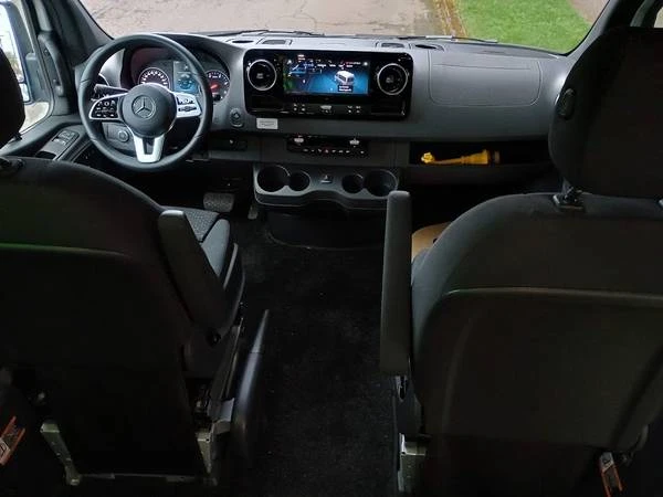 2024 Mercedes-Benz VS30 Sprinter - Image 16 of 19
