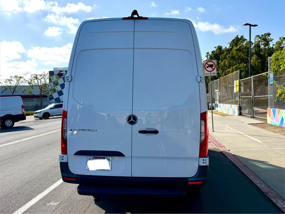2024 Mercedes-Benz VS30 Sprinter - Image 11 of 12