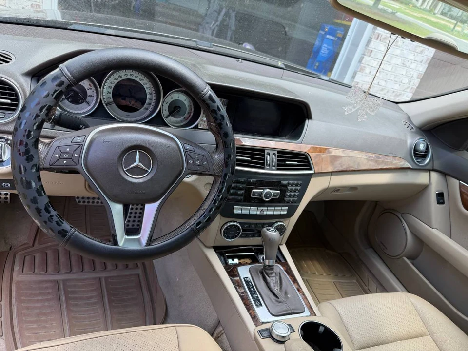 2014 Mercedes-Benz W204 C-Class - Image 6 of 7