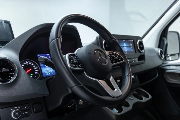 2024 Mercedes-Benz VS30 Sprinter - Image 5 of 9