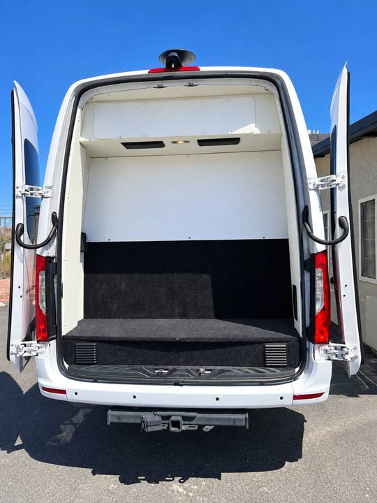 2024 Mercedes-Benz VS30 Sprinter - Image 13 of 14