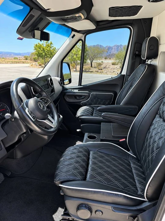 2024 Mercedes-Benz VS30 Sprinter - Image 10 of 14