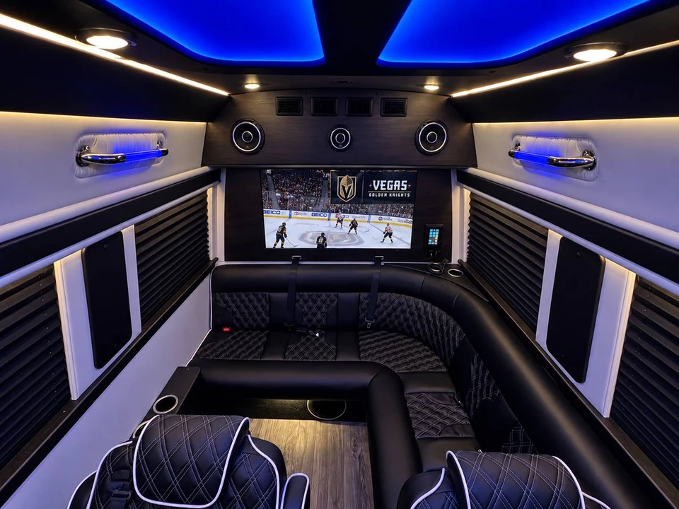 2024 Mercedes-Benz VS30 Sprinter - Image 4 of 14