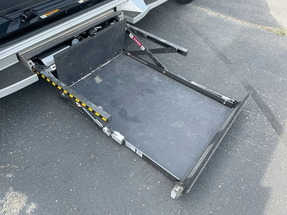 2024 Mercedes-Benz VS30 Sprinter - Image 18 of 20