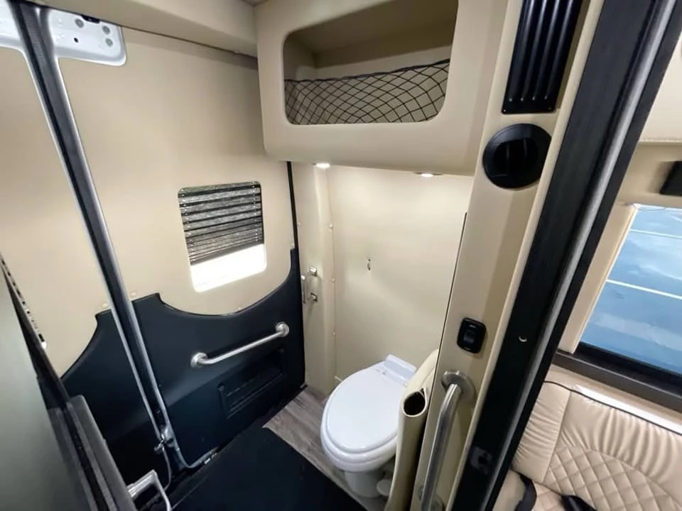 2024 Mercedes-Benz VS30 Sprinter - Image 17 of 20