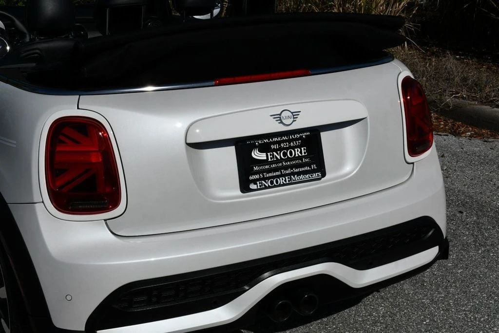2024 Mini Mini Cooper S 3rd Gen - Image 10 of 31