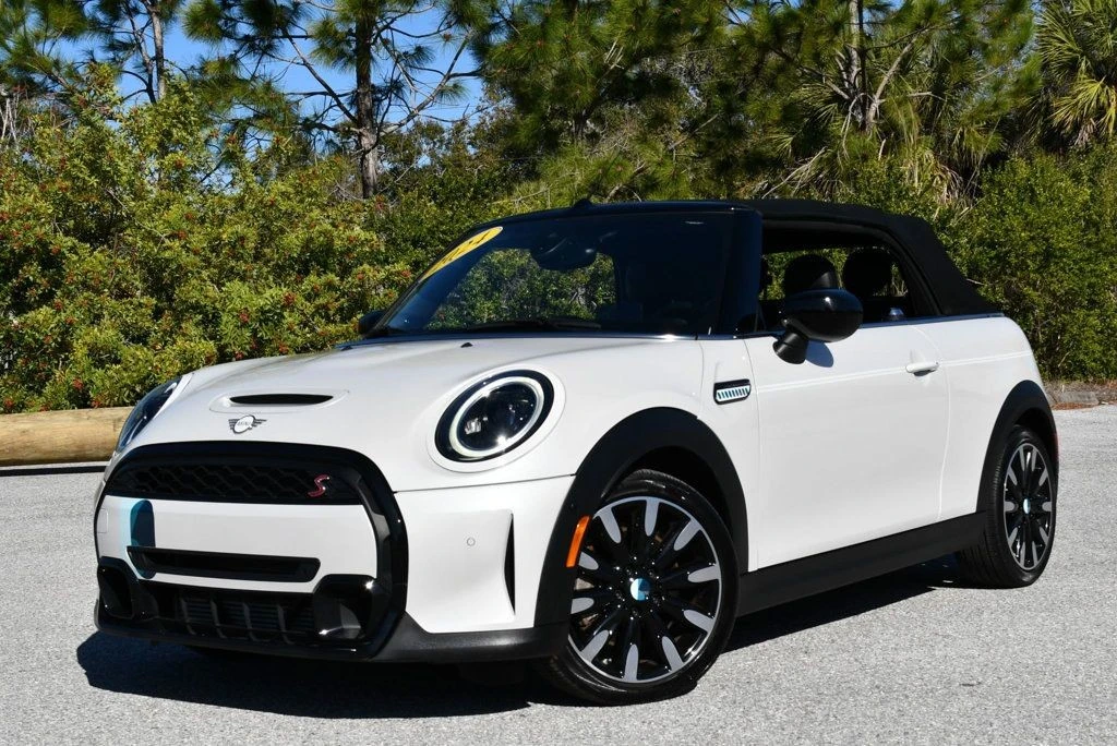 2024 Mini Mini Cooper S 3rd Gen - Image 2 of 31