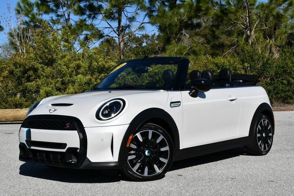 2024 Mini Mini Cooper S 3rd Gen - Image 22 of 31