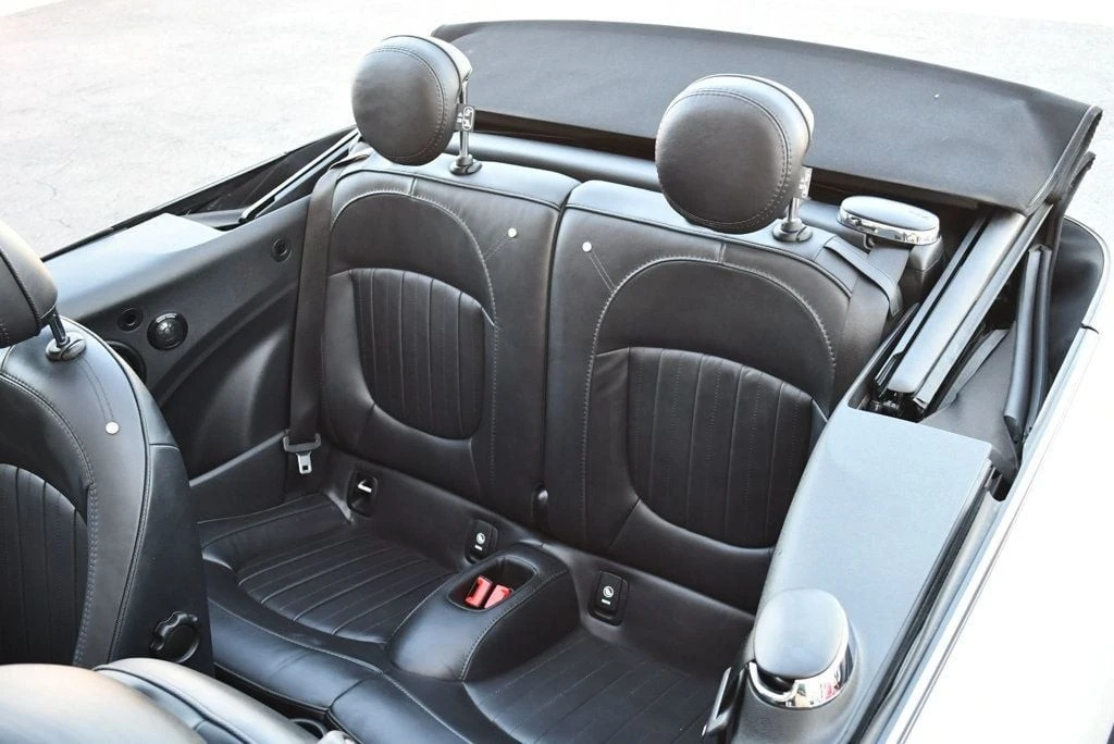 2024 Mini Mini Cooper S 3rd Gen - Image 15 of 31