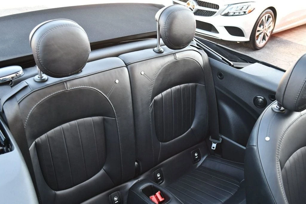 2024 Mini Mini Cooper S 3rd Gen - Image 18 of 31