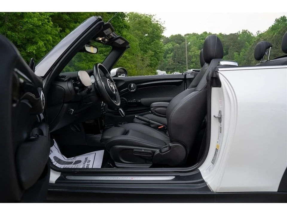 2024 Mini Mini Cooper S 3rd Gen - Image 14 of 30