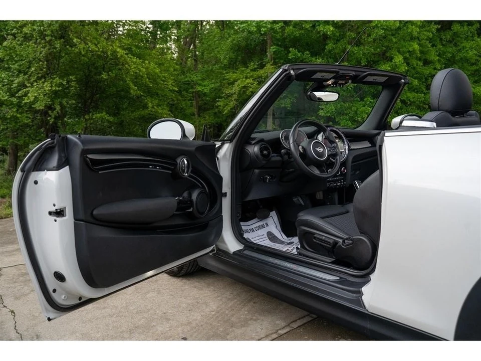 2024 Mini Mini Cooper S 3rd Gen - Image 11 of 30