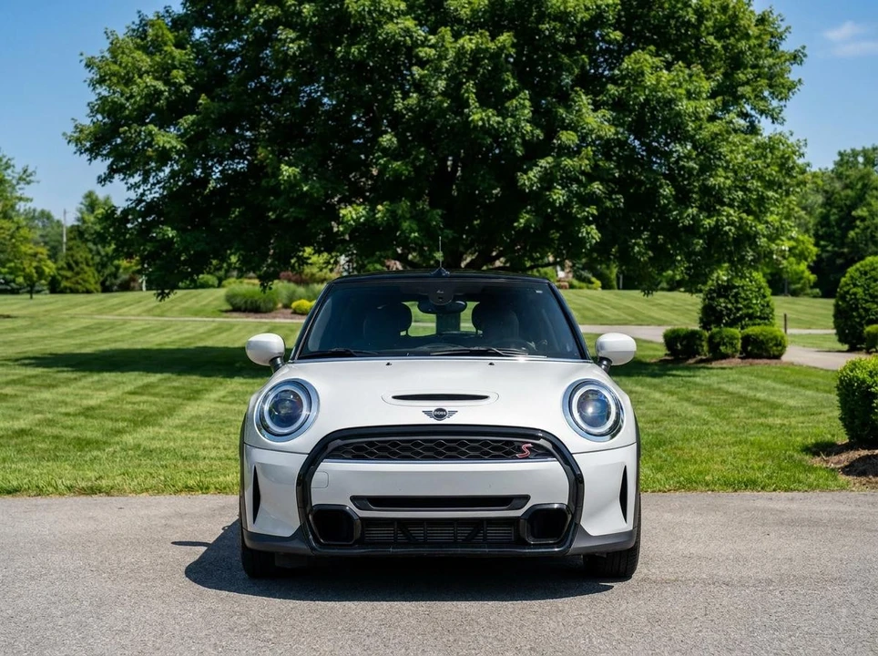 2024 Mini Mini Cooper S 3rd Gen - Image 2 of 30