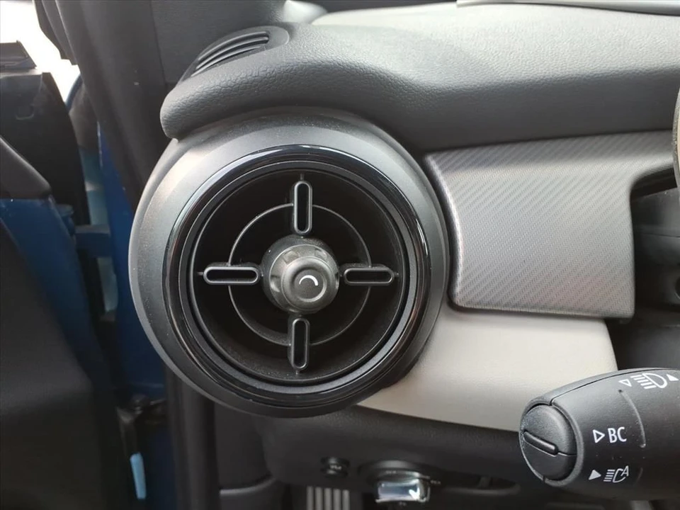 2024 Mini Mini John Cooper Works 3rd Gen - Image 20 of 21