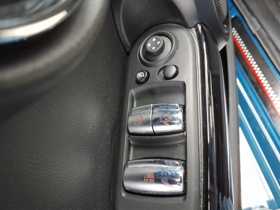2024 Mini Mini John Cooper Works 3rd Gen - Image 19 of 21