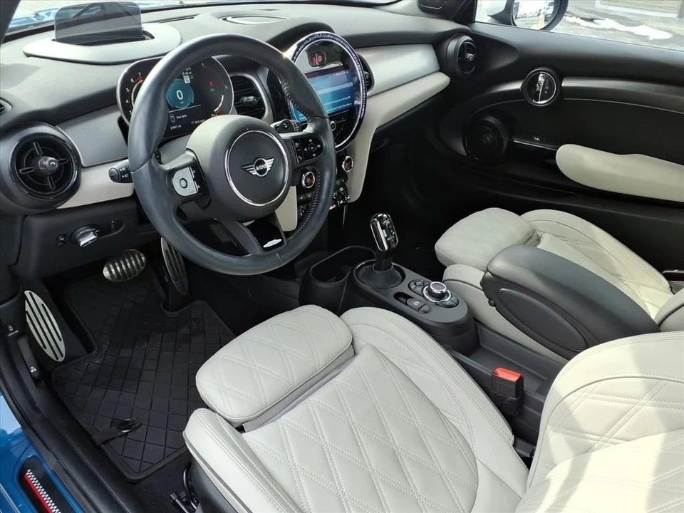 2024 Mini Mini John Cooper Works 3rd Gen - Image 9 of 21