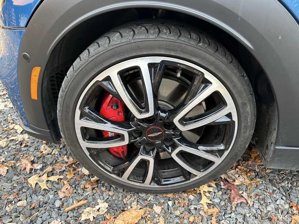 2024 Mini Mini John Cooper Works 3rd Gen - Image 9 of 21