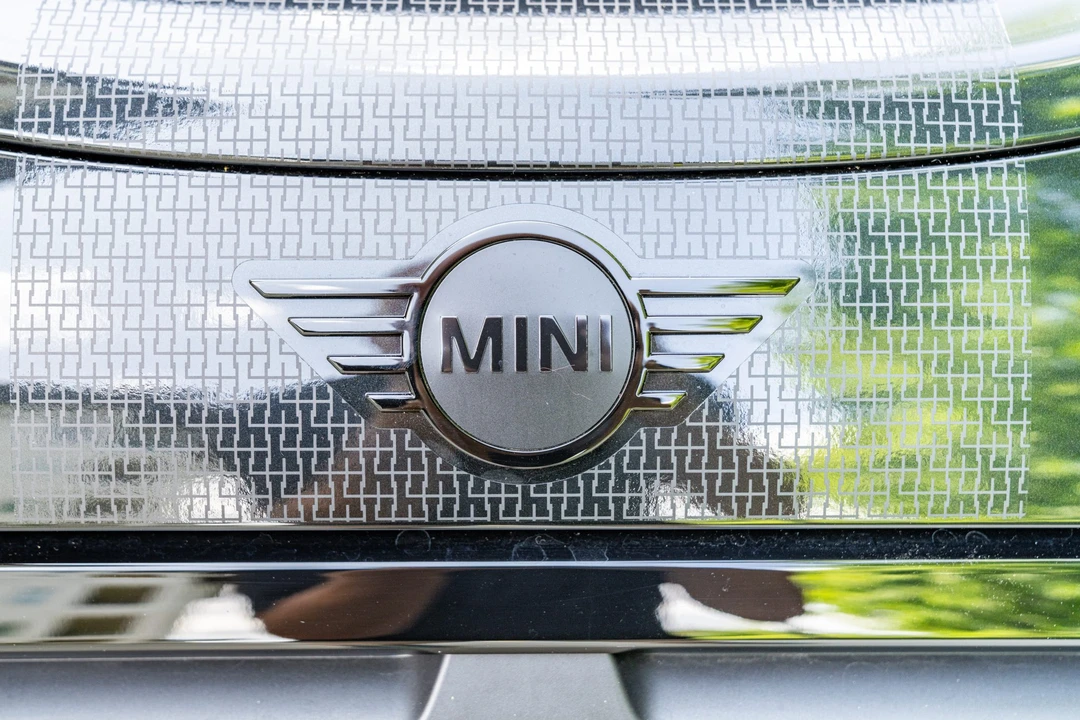 2024 Mini Mini John Cooper Works 3rd Gen - Image 29 of 31