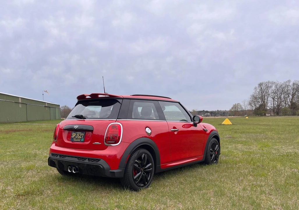 2024 Mini Mini John Cooper Works 3rd Gen - Image 17 of 31