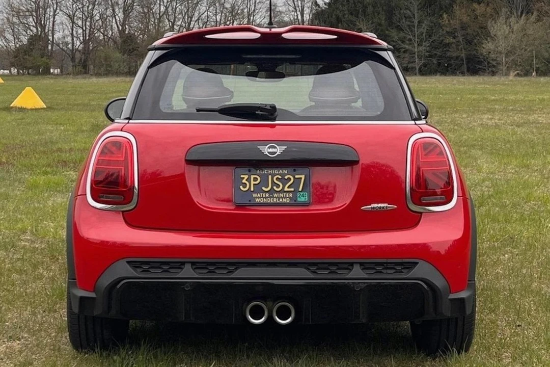 2024 Mini Mini John Cooper Works 3rd Gen - Image 5 of 31