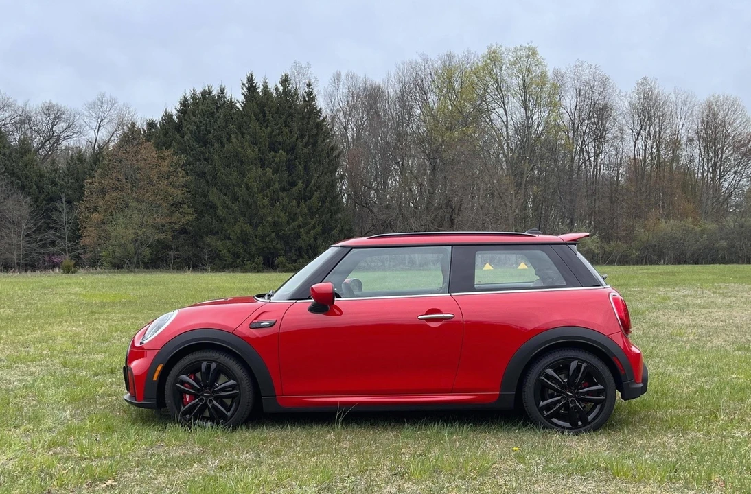 2024 Mini Mini John Cooper Works 3rd Gen - Image 10 of 31