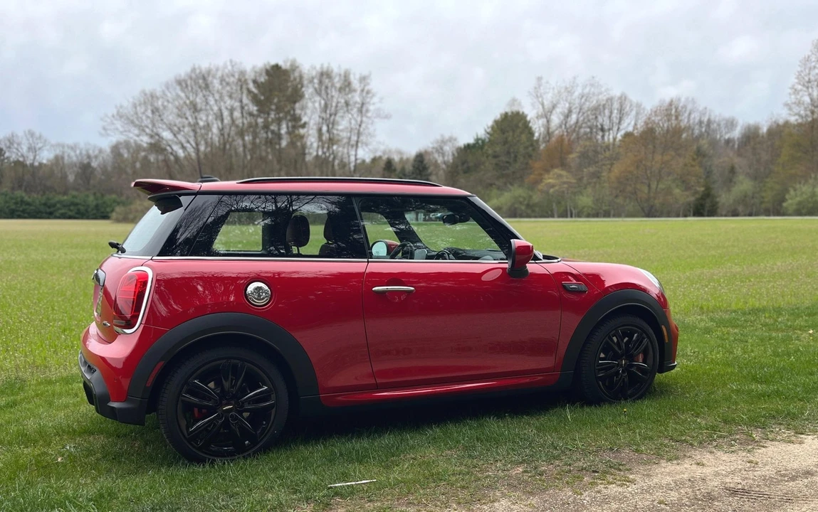 2024 Mini Mini John Cooper Works 3rd Gen - Image 19 of 31