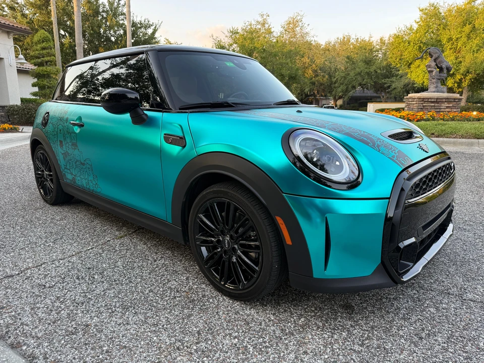 2024 Mini Mini Cooper S 3rd Gen - Image 22 of 31