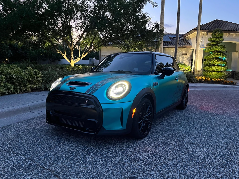 2024 Mini Mini Cooper S 3rd Gen - Image 10 of 31