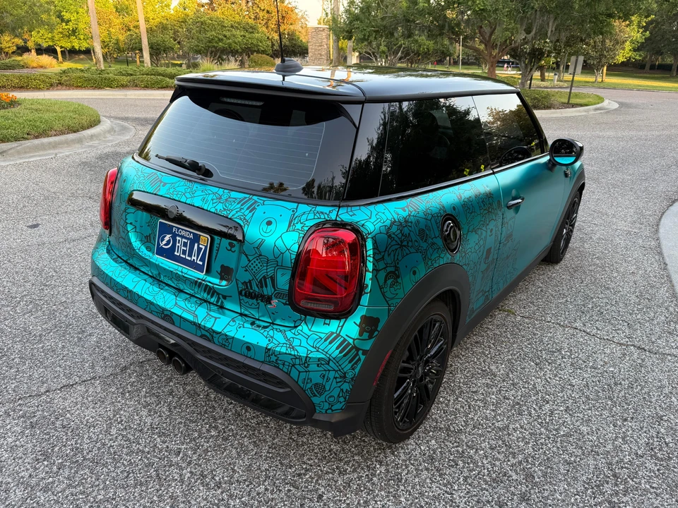 2024 Mini Mini Cooper S 3rd Gen - Image 17 of 31