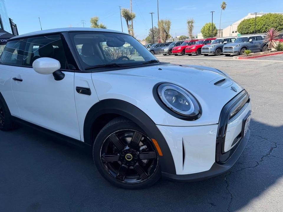 2024 Mini Mini 3rd Gen - Image 7 of 23
