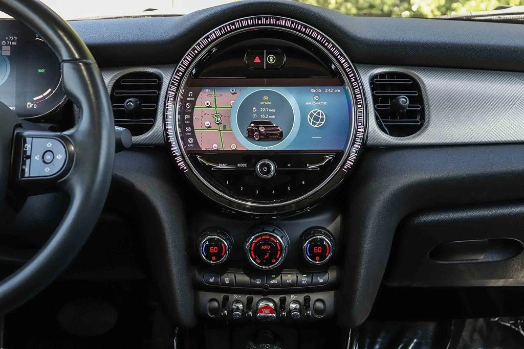 2024 Mini Mini 3rd Gen - Image 21 of 31