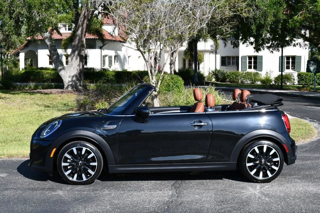 2024 Mini Mini 3rd Gen - Image 3 of 31
