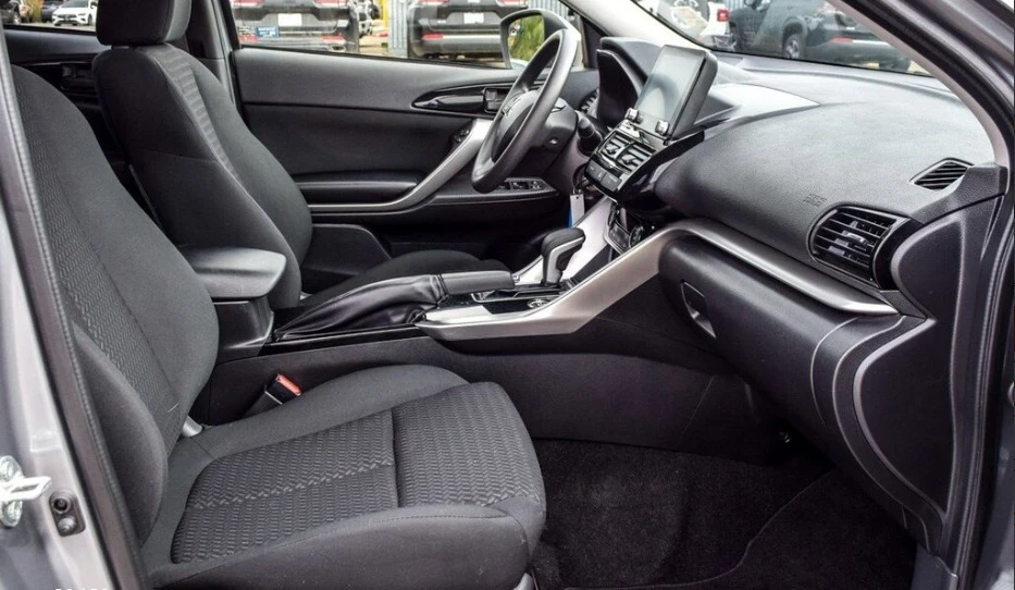2024 Mitsubishi Eclipse Cross - Image 18 of 18