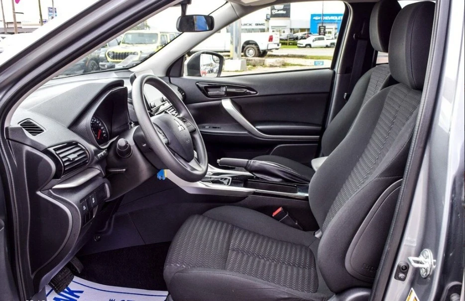 2024 Mitsubishi Eclipse Cross - Image 14 of 18