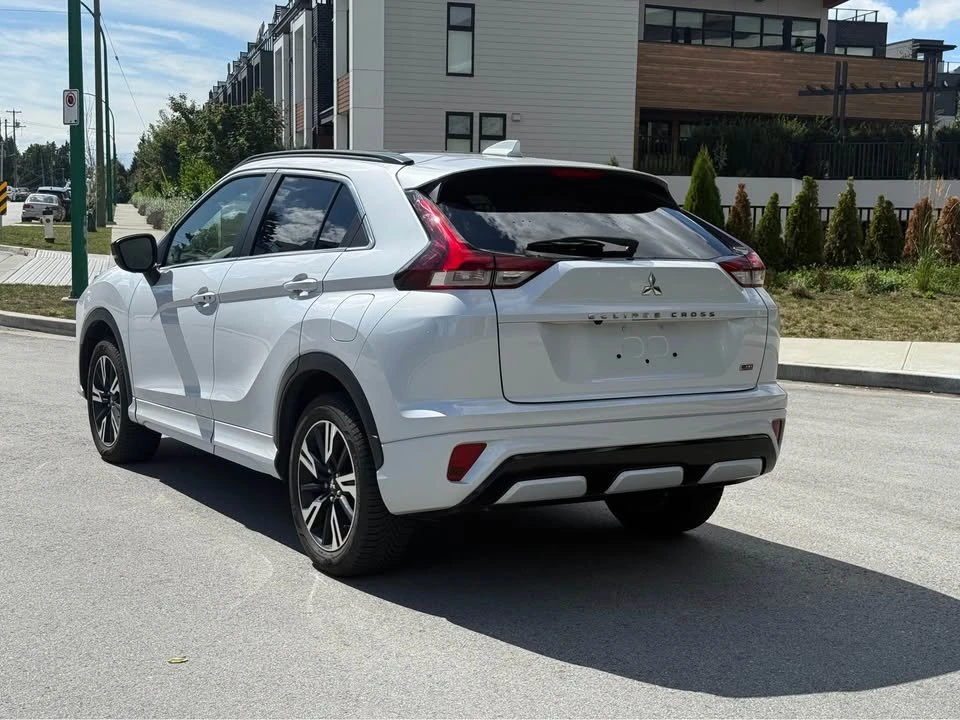 2024 Mitsubishi Eclipse Cross - Image 4 of 19