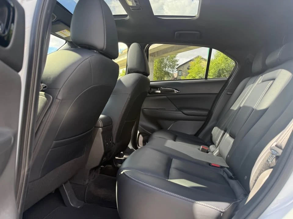 2024 Mitsubishi Eclipse Cross - Image 12 of 19