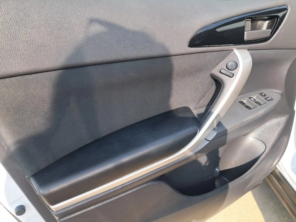 2024 Mitsubishi Eclipse Cross - Image 5 of 11